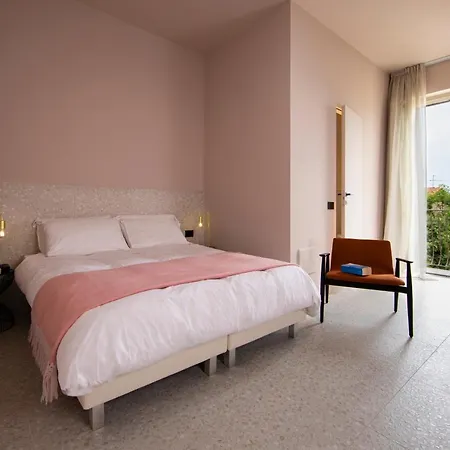 Elide Design 3*