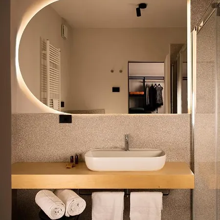 Elide Design Hotel