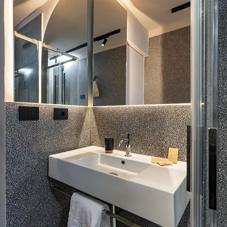 Hotel Elide Design